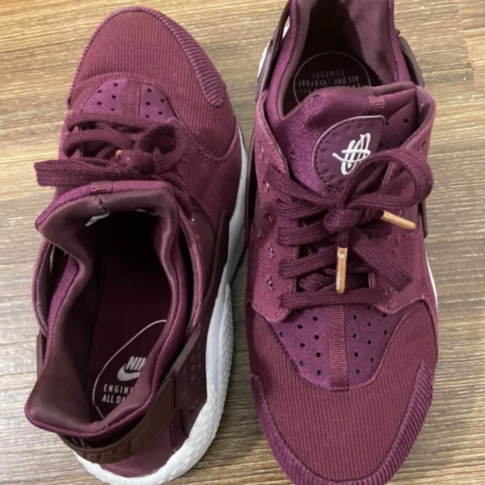 Nike huaraches